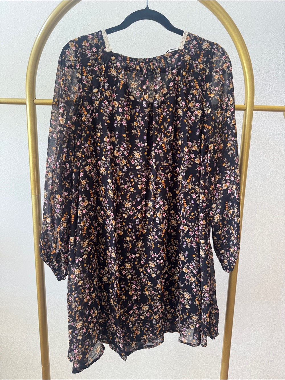 Umgee Black Floral Tunic Dress with Cream Trim - Picture 3 of 3